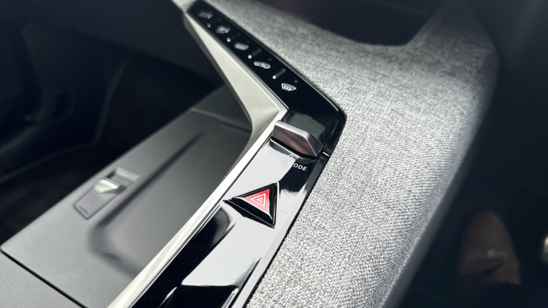 Peugeot 5008 1.2 Hybrid 136 GT 5dr e-DSC6 Petrol Estate